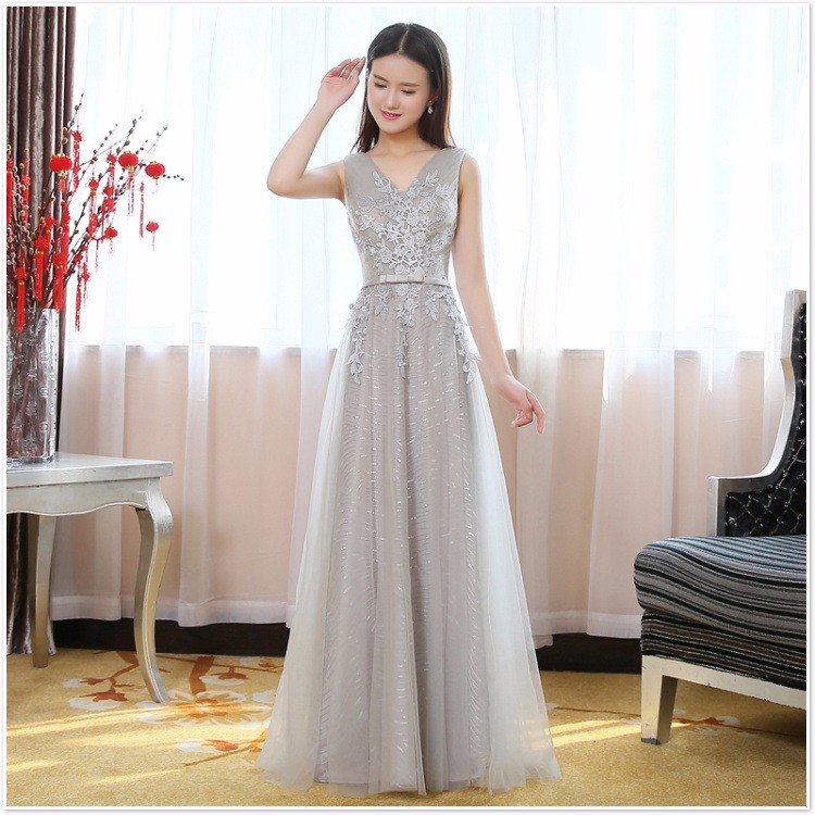 Sexy V-neck A-line Floor-length Tulle Appliques Evening Dress Lace-up Back Prom Dresses Robe De Soiree Party Dress